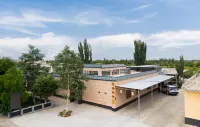 Dunhuang Tranquility Inn - Inns
