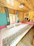 Ergun Heishantou Rainbow Homestay Отели в г. 