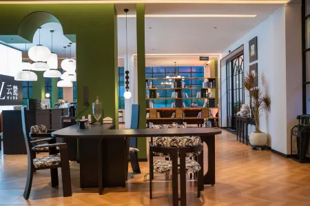 Yunlu · Yingshan Courtyard (Daxin Mingshi Store) Отели рядом с достопримечательностью «Mingshi Tianyuan Zhuang Folk Residence Museum»