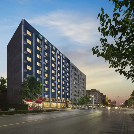 Moshang Qingya Hotel (Huaxian Zhenxing Road Store)