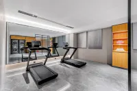 Homeinn Selected Hotel (Urumqi Convention Wuyue Plaza)