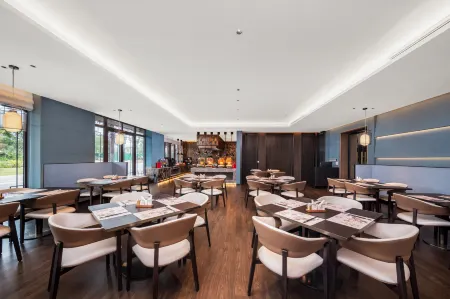 Grand House Quzhou (Fushan South) Отели рядом с достопримечательностью «Ancestral Temple of the Southern Confucius Clan»