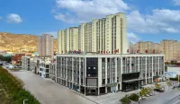Shihe Hotel (Huan County Traditional Chinese Medicine Hospital Branch)