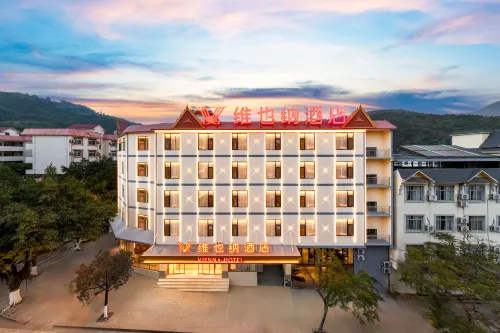 Vienna Hotel (Yuxi Xinping Jiasa)