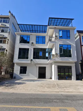 Jiajiale Homestay Отели рядом с достопримечательностью «Waishuangxi Ropeway»