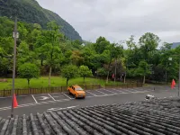 Chishui Zhangjiawan Campsite - موقف سيارات