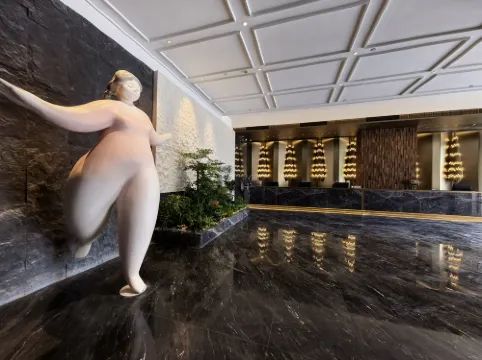 Marriott Hotel (Shaoguandong Railway Station The History East Street)