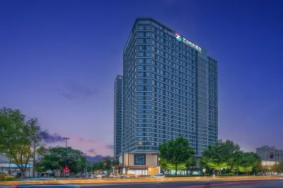 eLong E-sports Hotel (Zhengzhou Erqi Wanda Qiliyan Subway Station Branch)