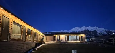 Qiongkushitai Rugu Homestay Hotels near Jonkushitai Village
