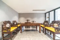 Chaoshangju Hotel (Shantou High-Speed Railway Station Zhujiang Road Food Street Branch) Hotels in Shantou