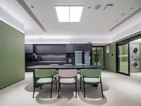 Hi Inn (Lintong Huaqing Pool Subway Station)