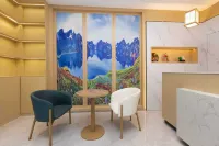Xihe Shanju Korean Characteristic Homestay (Changbai Mountain North Slope Distribution Center) - บริการรถรับส่ง