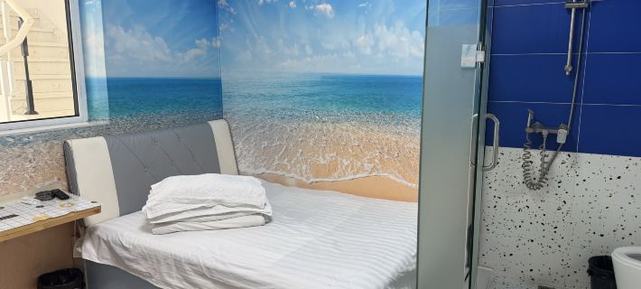 Shiqi Inn Express Hotel (People's Park) โรงแรมในฝู้ซิน