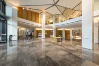 Jifeng International Hotel (Wanning High Speed Railway Station)