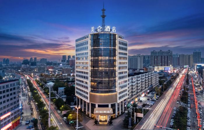 Fuyang Taihe Meilun Hotel