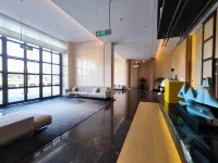 Maoming Dianbai Ramada Encore Hotel