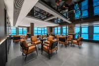 Rezen Designer Hotel (Jingdezhen Taoyangli People's Square Scenic Area Branch) - Barer