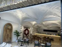 Kashgar Huli and Huwai Homestay - Pools