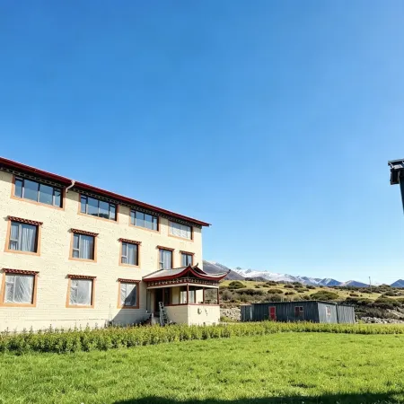 Muya Fengqi Ranch (Gongga Mountain Town)