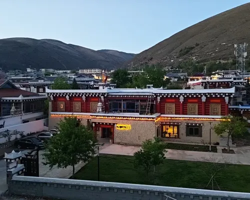 Yepocang Homestay Hotels in Daofu