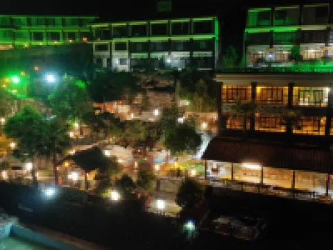 Yulongshan Dong Spring Resort Hotels in Taishun