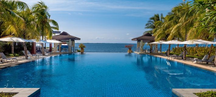Crimson Resort and Spa Mactan Hotels in Cebu