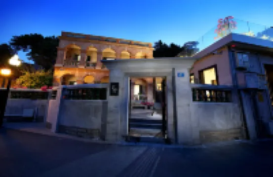 Gulangyu Rock Villa Design B&B Hotels near Sunlight Rock