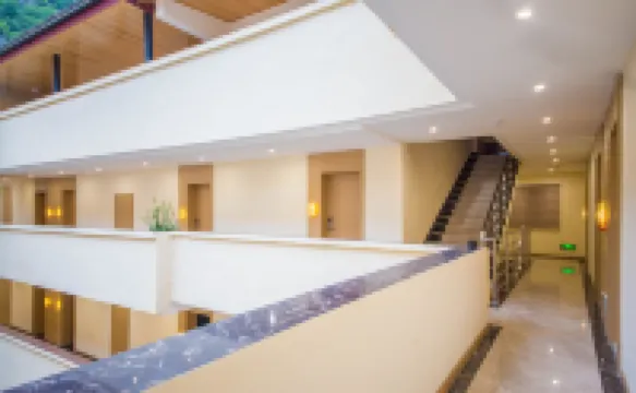 九寨溝禾悅飯店 天堂口民俗風情文化廣場附近的飯店