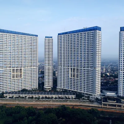 HARRIS Suites Puri Mansion Hotels near Lippo Mall Puri