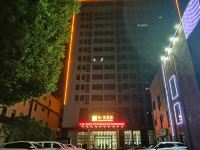 喆啡酒店(武汉佳园路地铁站店)