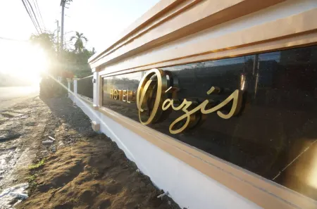 Hotel Oazis