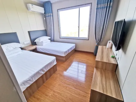 Qidong Chenlaosan Hotel Отели рядом с достопримечательностью «Туристический курортный округ Угле-Западный Валентина»