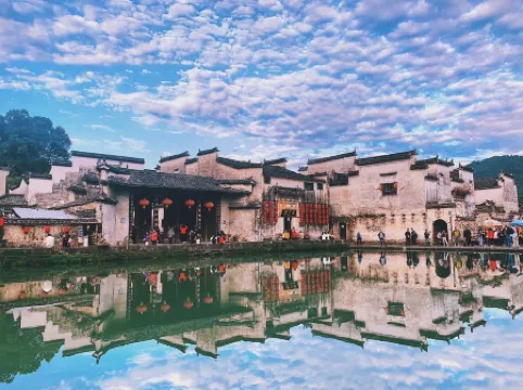 Hongcun XiShu Qingshe Guesthouse