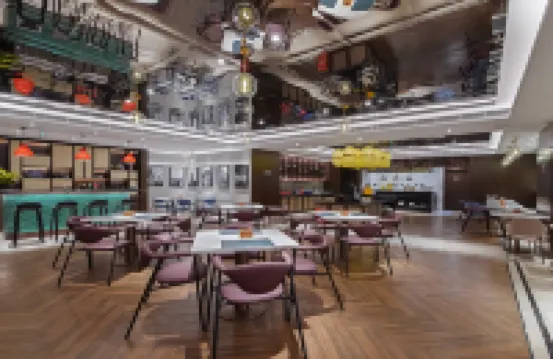 โรงแรมจินเจียง เมโทรโปโล (สถานีรถไฟหนานจิงใต้ สถานีรถไฟฟ้าซอฟต์แวร์อเวนิว)