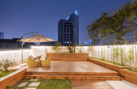 Floral Lux Hotel·Beizheng Hotel (Tianmenshan National Forest Park Store) Hotels in Zhangjiajie