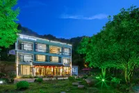 Floral Hotel·Jiande Countryside Painting Hotel (Tonglu Luci Holiday Area)