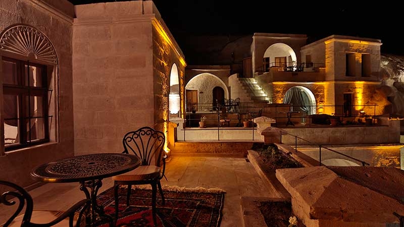 Phocas Cave Suites