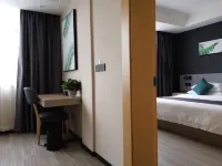 Shankee Tea Style Hotel (Yingcheng Central Plaza)
