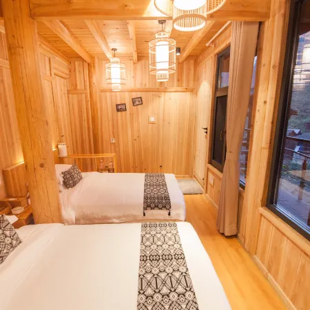 Huanggang Hecang Granary Inn