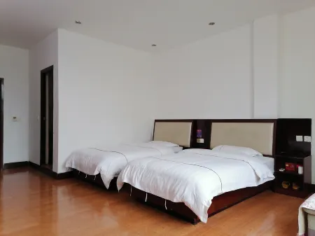 Lianwei Hotel Отели рядом с достопримечательностью «Beishansi»