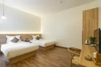 Mile Xitinglangyuan Homestay (Honghe Water Town Jinxiu Flower Street)