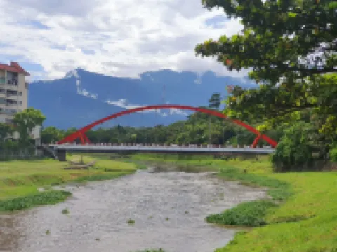 Azure Hotel - Hualien City Hoteles en Hualien