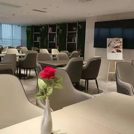 Lavande Hotel（Lingwu government store）