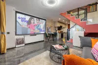 Hepburn Apartment (Sihui Jiahong International Center Moxi Pedestrian Street Shop)