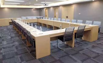 Lavande Hotel (Jingzhou First People's Hospital Wuyue Plaza)