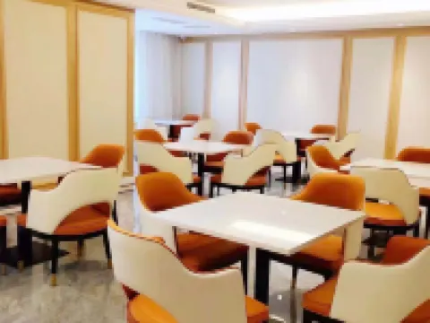 Vienna Hotel Hejiang Yangtze River Bridge Hoteles en Hejiang