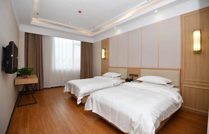 Xinlong Hotel