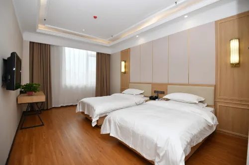 Xinlong Hotel