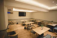 GreenTree Inn Zhixuan Hotel (Datong Ancient City High-speed Railway South Station Yingbin Bridge) - Breakfast