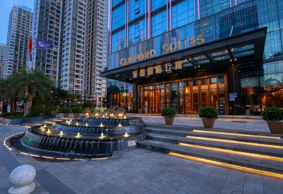 5. 클리퍼드 스위트..